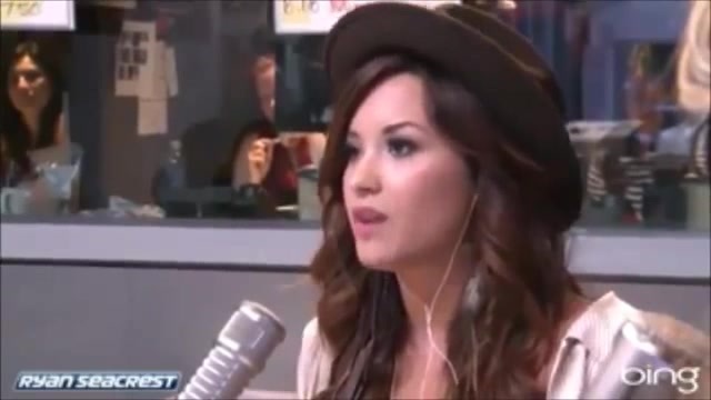 Demi Lovato\'s Interview with Ryan Seacrest -Skyscraper premier [Full] 0792