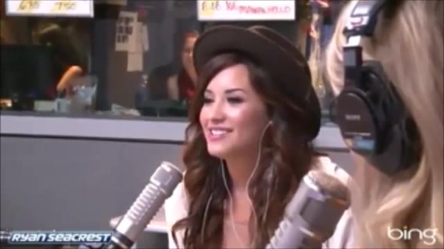 Demi Lovato\'s Interview with Ryan Seacrest -Skyscraper premier [Full] 1205
