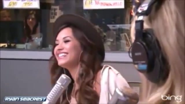 Demi Lovato\'s Interview with Ryan Seacrest -Skyscraper premier [Full] 1626