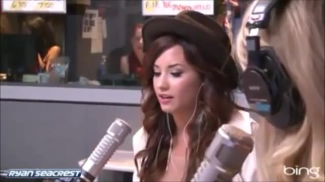 Demi Lovato\'s Interview with Ryan Seacrest -Skyscraper premier [Full] 1226