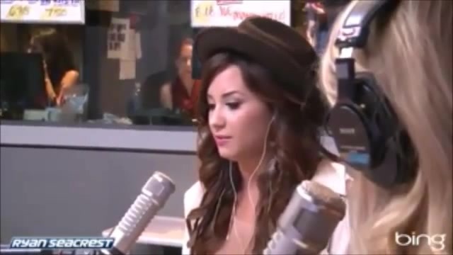 Demi Lovato\'s Interview with Ryan Seacrest -Skyscraper premier [Full] 1230