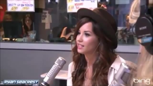 Demi Lovato\'s Interview with Ryan Seacrest -Skyscraper premier [Full] 0437