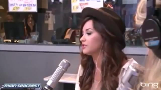 Demi Lovato\'s Interview with Ryan Seacrest -Skyscraper premier [Full] 0446 - Demilu Interview with Ryan Seacrest -Skyscraper premier