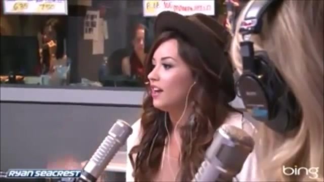 Demi Lovato\'s Interview with Ryan Seacrest -Skyscraper premier [Full] 1253