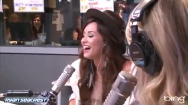 Demi Lovato\'s Interview with Ryan Seacrest -Skyscraper premier [Full] 1659