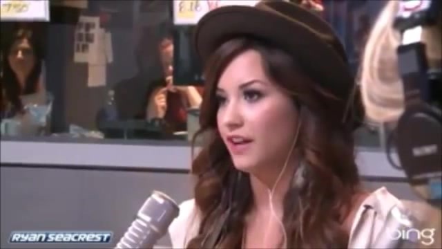 Demi Lovato\'s Interview with Ryan Seacrest -Skyscraper premier [Full] 0846