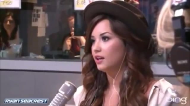 Demi Lovato\'s Interview with Ryan Seacrest -Skyscraper premier [Full] 0849