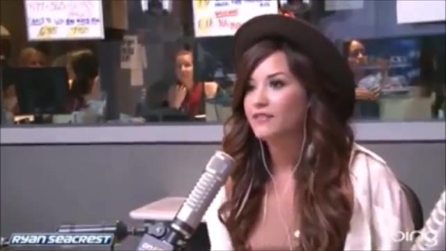 Demi Lovato\'s Interview with Ryan Seacrest -Skyscraper premier [Full] 2519