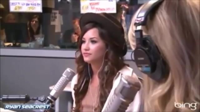 Demi Lovato\'s Interview with Ryan Seacrest -Skyscraper premier [Full] 1676