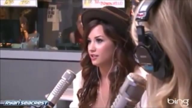 Demi Lovato\'s Interview with Ryan Seacrest -Skyscraper premier [Full] 1275