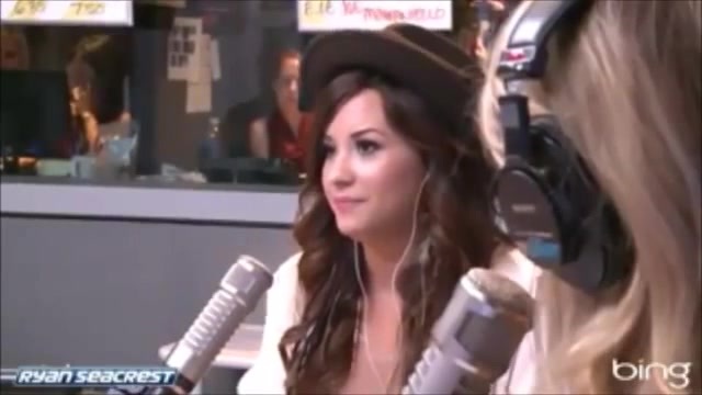 Demi Lovato\'s Interview with Ryan Seacrest -Skyscraper premier [Full] 1279