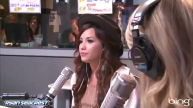 Demi Lovato\'s Interview with Ryan Seacrest -Skyscraper premier [Full] 1683