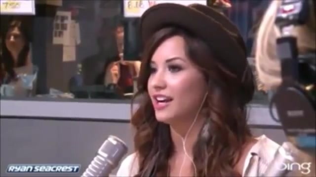 Demi Lovato\'s Interview with Ryan Seacrest -Skyscraper premier [Full] 0875