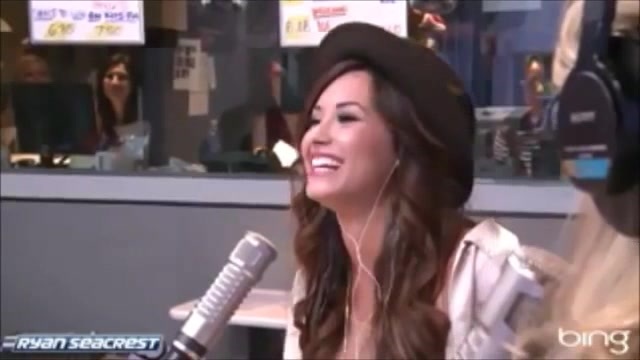 Demi Lovato\'s Interview with Ryan Seacrest -Skyscraper premier [Full] 0492