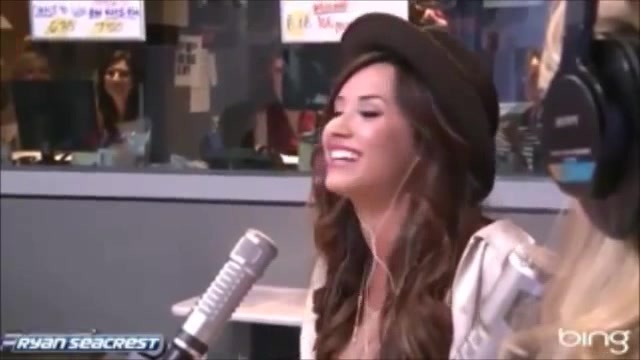 Demi Lovato\'s Interview with Ryan Seacrest -Skyscraper premier [Full] 0495