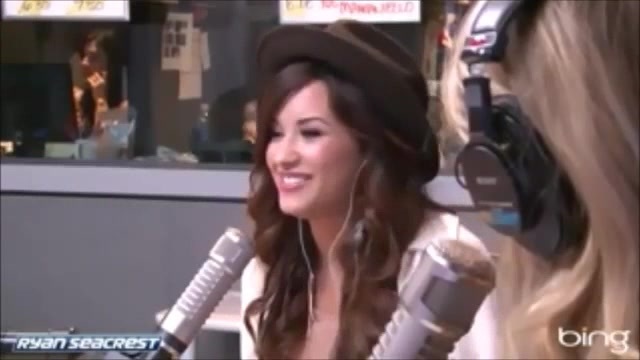 Demi Lovato\'s Interview with Ryan Seacrest -Skyscraper premier [Full] 1295