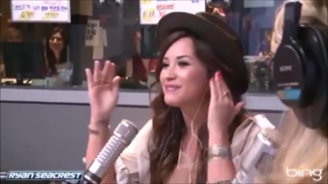 Demi Lovato\'s Interview with Ryan Seacrest -Skyscraper premier [Full] 0498 - Demilu Interview with Ryan Seacrest -Skyscraper premier