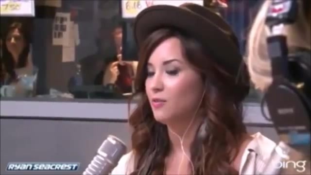 Demi Lovato\'s Interview with Ryan Seacrest -Skyscraper premier [Full] 0884