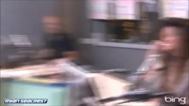 Demi Lovato\'s Interview with Ryan Seacrest -Skyscraper premier [Full] 1302