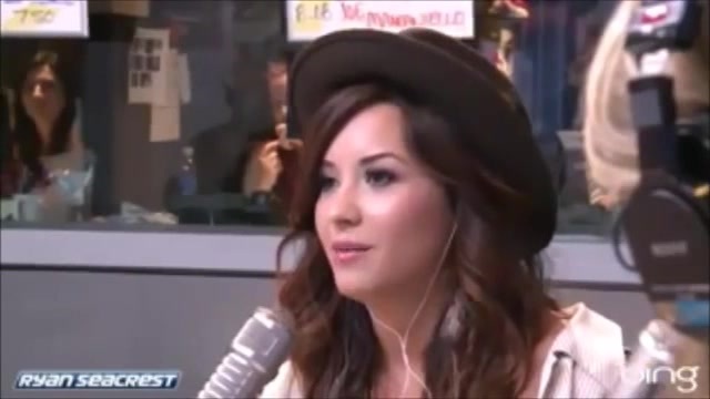 Demi Lovato\'s Interview with Ryan Seacrest -Skyscraper premier [Full] 0887