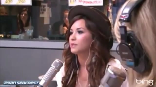 Demi Lovato\'s Interview with Ryan Seacrest -Skyscraper premier [Full] 1711