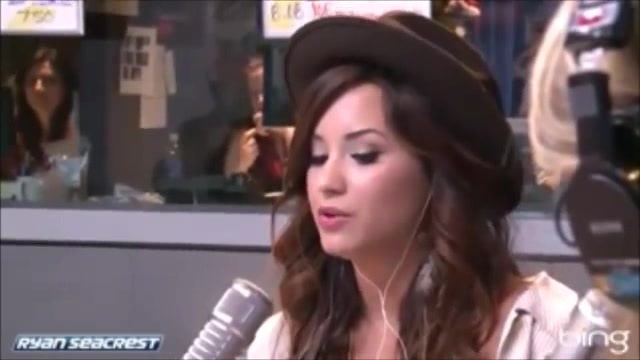 Demi Lovato\'s Interview with Ryan Seacrest -Skyscraper premier [Full] 0898