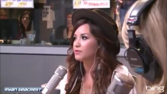 Demi Lovato\'s Interview with Ryan Seacrest -Skyscraper premier [Full] 1723