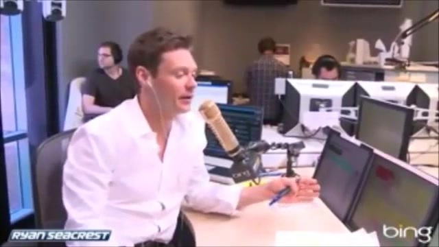 Demi Lovato\'s Interview with Ryan Seacrest -Skyscraper premier [Full] 1329