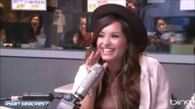 Demi Lovato\'s Interview with Ryan Seacrest -Skyscraper premier [Full] 2574
