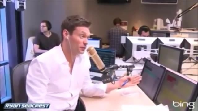 Demi Lovato\'s Interview with Ryan Seacrest -Skyscraper premier [Full] 1332