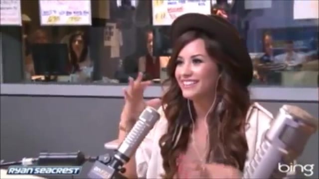 Demi Lovato\'s Interview with Ryan Seacrest -Skyscraper premier [Full] 2152