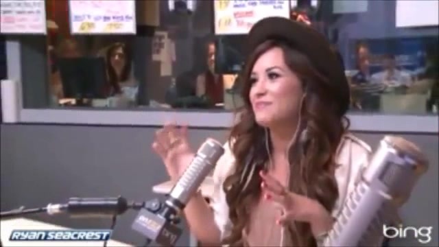 Demi Lovato\'s Interview with Ryan Seacrest -Skyscraper premier [Full] 2153