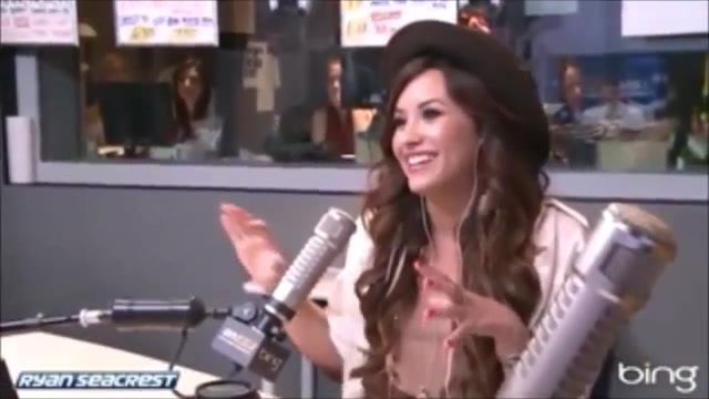 Demi Lovato\'s Interview with Ryan Seacrest -Skyscraper premier [Full] 2155