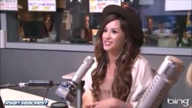 Demi Lovato\'s Interview with Ryan Seacrest -Skyscraper premier [Full] 2157