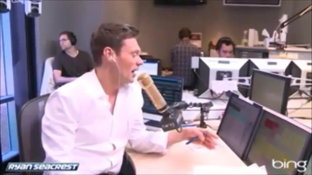 Demi Lovato\'s Interview with Ryan Seacrest -Skyscraper premier [Full] 1343