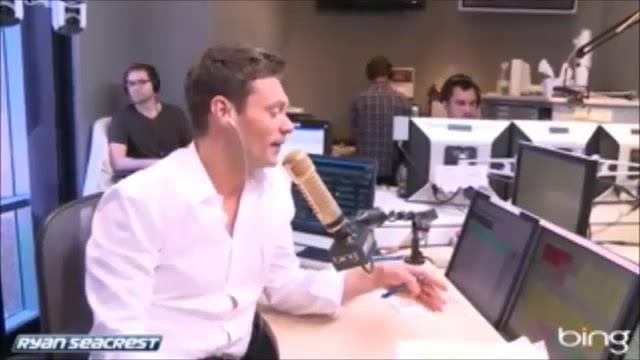 Demi Lovato\'s Interview with Ryan Seacrest -Skyscraper premier [Full] 1344