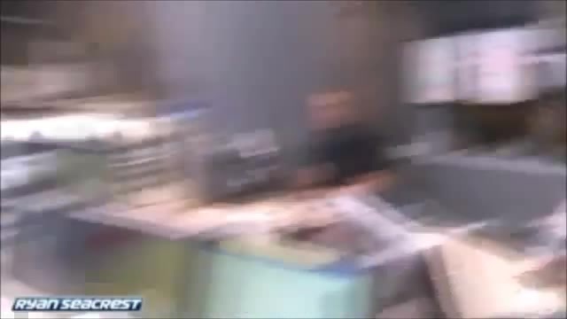 Demi Lovato\'s Interview with Ryan Seacrest -Skyscraper premier [Full] 2600 - Demilu Interview with Ryan Seacrest -Skyscraper premier Part oo5