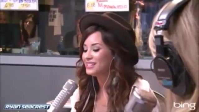 Demi Lovato\'s Interview with Ryan Seacrest -Skyscraper premier [Full] 1751