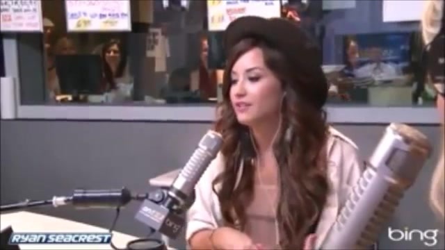 Demi Lovato\'s Interview with Ryan Seacrest -Skyscraper premier [Full] 2176