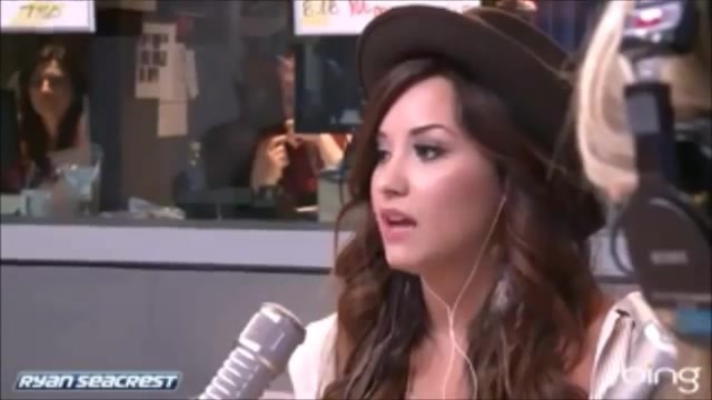 Demi Lovato\'s Interview with Ryan Seacrest -Skyscraper premier [Full] 0940