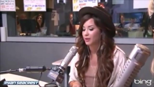 Demi Lovato\'s Interview with Ryan Seacrest -Skyscraper premier [Full] 2183
