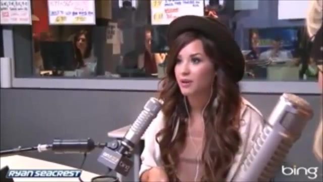 Demi Lovato\'s Interview with Ryan Seacrest -Skyscraper premier [Full] 2189