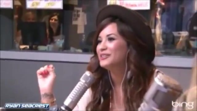 Demi Lovato\'s Interview with Ryan Seacrest -Skyscraper premier [Full] 2629 - Demilu Interview with Ryan Seacrest -Skyscraper premier Part oo5