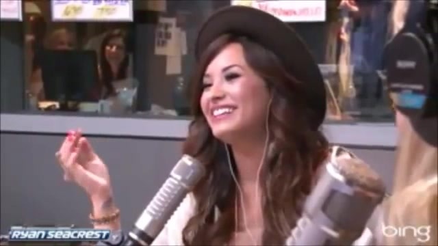 Demi Lovato\'s Interview with Ryan Seacrest -Skyscraper premier [Full] 2634 - Demilu Interview with Ryan Seacrest -Skyscraper premier Part oo5
