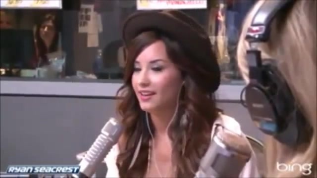 Demi Lovato\'s Interview with Ryan Seacrest -Skyscraper premier [Full] 1783