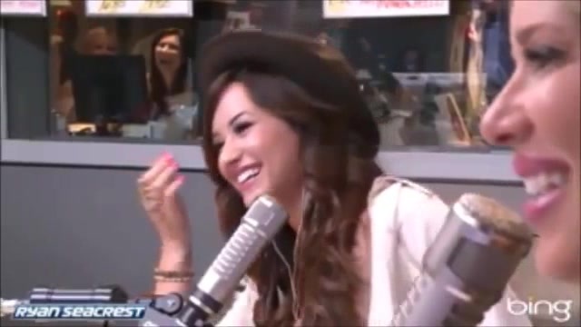 Demi Lovato\'s Interview with Ryan Seacrest -Skyscraper premier [Full] 2641 - Demilu Interview with Ryan Seacrest -Skyscraper premier Part oo5