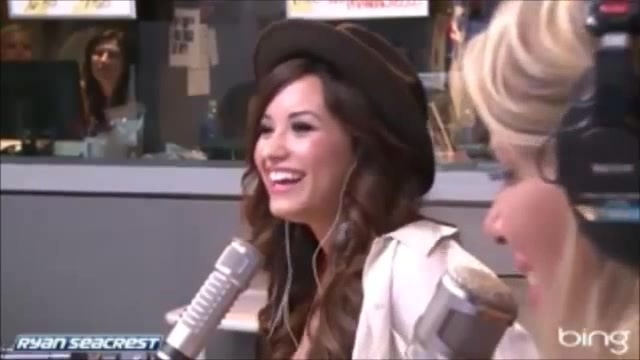 Demi Lovato\'s Interview with Ryan Seacrest -Skyscraper premier [Full] 1791