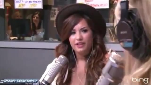 Demi Lovato\'s Interview with Ryan Seacrest -Skyscraper premier [Full] 2655 - Demilu Interview with Ryan Seacrest -Skyscraper premier Part oo5