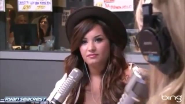 Demi Lovato\'s Interview with Ryan Seacrest -Skyscraper premier [Full] 2659 - Demilu Interview with Ryan Seacrest -Skyscraper premier Part oo5