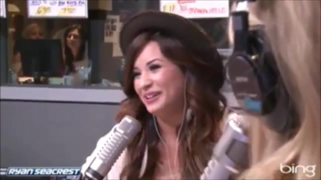 Demi Lovato\'s Interview with Ryan Seacrest -Skyscraper premier [Full] 2671 - Demilu Interview with Ryan Seacrest -Skyscraper premier Part oo5